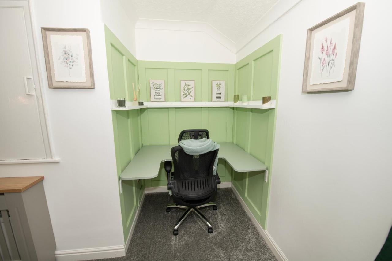 Emmadale Central Bridlington Sleeps 7-8 Buitenkant foto
